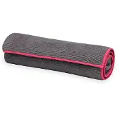 Gaiam - Yoga Hand Towel - Mikrofaserhandtuch Gr 50 x 76 cm grau/rot