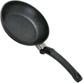 Fissler Aluminium-Pfanne Versiegelte Stielpfanne, Beschichtete Brat-Pfanne, Antihaftend, Kratzfest, Alle Herdarten - Auch Induktion, Schwarz, 20 Cm