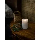 Konstsmide LED-Kerze , weiß, B:9cm H:13cm T:9cm Ø:9cm, Kerzen, LED-Kerze, Duftkerze, weiß, flackernd, mit Lavendel-Duftpad, Ø 9 cm, H. ca. 13 cm