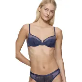 Triumph Balconette-BH "Delightful Spotlight" mit graphischer Spitze