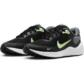 Nike Revolution 7 Big Kids" Sh 2Y