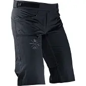 Leatt Allmtn 3.0 Kurze Hose Schwarz L Frau Schwarz L