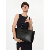 Calvin Klein Schwarze Schultertasche Damen mit Magnetverschluss & recyceltem Material