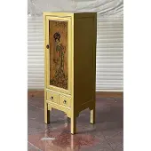 Kunibert Antiker chinesischer Schrank Höhe131cm mit Geisha Türmotiv Farbe gold