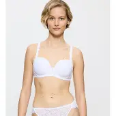 Triumph "Amourette WP" Stretch-Spitze, glatte Cups, atmungsaktiv, leicht, feminin