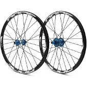 Pride Racing Control V2 451 20´´ Laufradsatz