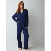Triumph Schlafanzug "Amourette Jacquard PW", Damen, Gr. 46, blau (admiral), Webqualität, Obermaterial: 100% Viskose, lang, V-Ausschnitt, Homewear-Sets Schlafanzug, elegant und weich