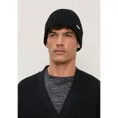 Bruno Banani Strickmütze mit dezentem Marken-Metall-Label