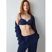 Triumph "Amourette WP" Stretch-Spitze, glatte Cups, atmungsaktiv, leicht, feminin