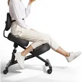 Selius Kniestuhl, ergonomisch – verstellbare Höhe – Tragfähigkeit: 120 kg – Material: PVC und Kohlenstoffstahl