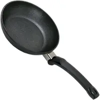 Fissler Aluminium-Pfanne Versiegelte Stielpfanne, Beschichtete Brat-Pfanne, Antihaftend, Kratzfest, Alle Herdarten - Auch Induktion, Schwarz, 20 Cm