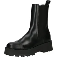 Selected Cora Stiefel