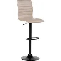 Beliani Barhocker Hellbeige Kunstleder Höhenverstellbar Drehbar mit Hoher Rückenlehne Schwarzes Metallgestell Fußstütze Modern Kücheninsel Küchenbar