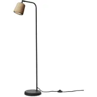New Works Stehlampe Material, holzfarben, Eiche, Höhe 125 cm
