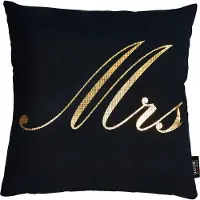 Done. Dekokissen DONE. "Stone Mrs", gold (goldfarben, bedruckt), B:45cm L:45cm, Baumwolle, Dekokissen_Sitzkissen_Kissenhüllen, Dekokissen, mit Schriftzug Mrs, Kissenhüle mit Füllung, 1 Stück