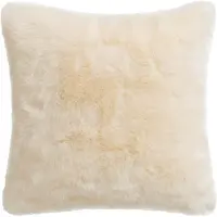 Gozze Fellkissen GÖZZE "Eisbär", weiß (weiß, felloptik), B:50cm L:50cm, Mischgewebe, Dekokissen_Sitzkissen_Kissenhüllen, Fellkissen, in Fell-Optik, Kissenhüle mit Füllung, 1 Stück