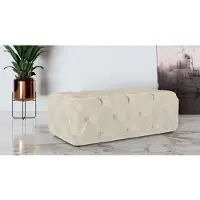 Places Of Style Polsterhocker "FOLLINA", beige (hellbeige), B:130cm H:39cm T:65cm, 100% Polyester, Hocker, Polsterhocker, Polsterhocker mit klassischer Chesterfield-Knopfheftung