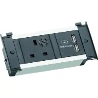 Bachmann KAPSA XS 1xUK 1xUSB Charger Strom 0,2m GST18