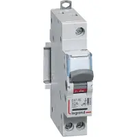 Legrand 406404 Lasttrennschalter DX3, 1-polig,20A 250VAC,beleucht.,Gebrauchskategorie AC22A,1TE