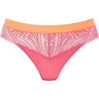 s.Oliver String "Clemence", Damen, Gr. 36/38, Spitze, orange (koralle), Spitze, Obermaterial: 87% Polyamid, 13% Elasthan, körpernah, Unterhosen String, mit modischem Bund und graphischer Spitze