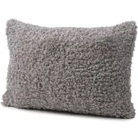 Gozze Dekokissen GÖZZE "Curly Kissen Rolf", grau (silberfarben, unifarben), B:30cm H:10cm L:50cm, Polyester, Dekokissen_Sitzkissen_Kissenhüllen, Dekokissen