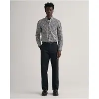 Gant für Herren. 1505222 Chino-Hose aus Twill in normaler Passform Schwarz (40/32), Lässig, Baumwolle