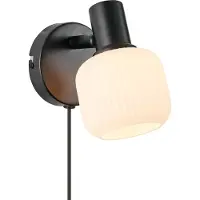 Nordlux Wandleuchte Milford Mini, schwarz, Glas gerippt, mit Stecker