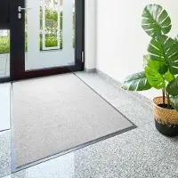 Otto Home Fußmatte "Emil", silber, B:60cm H:6mm L:180cm, Polyamid, Teppiche, Fußmatte, Schmutzfangmatte für den Innenbereich, unifarben