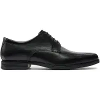 Clarks Shoes Howard Over Schuhe