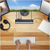 J5CREATE Triple Display Dockingstation