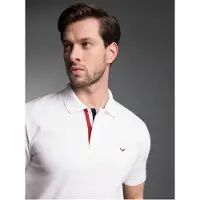 Trigema Poloshirt "Poloshirt mit dreifarbiger Knopfleiste" 1 Stk.