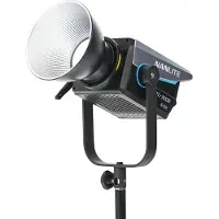 Nanlite FC-300B Bi-Color Reportage- und Studio-Scheinwerfer