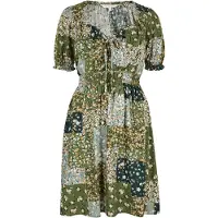 Apricot Minikleid "Ditsy Patchwork-Milchmädchen-Minikleid" mit Smokdetails