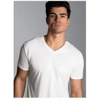 Trigema T-Shirt "V-Shirt aus 100% Lyocell", Herren, Gr. M, weiß, Single Jersey, 100% Lyocell, Basic, lang, V-Ausschnitt, Shirts T-Shirt