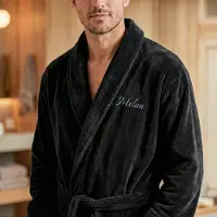 Yoursurprise Herren-Frottee-Bademantel - Mit Namen - Schwarz - S/M