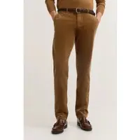 Bugatti Cordhose "Modern Fit", Herren, Gr. 42, Länge 30, braun (640, camel), 77% Baumwolle, 22% Lyocell, 1% Elasthan, unifarben, normal, Hosen Cordhose, mit Soft Touch & Stretch-Komfort
