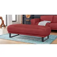 W.Schillig Hocker "montanaa", rot (ruby rot z59), B:141cm H:42cm T:61cm, Hocker, Hocker, mit Metallkufen in Schwarz pulverbeschichtet, Breite 141 cm