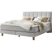 Hasena Boxspringbett Reina light grey Füße Eiche bright 140x200 : Topper - Lovely Top (fest)