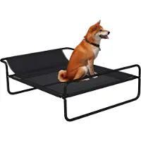 PawHut Erhöhtes Hundebett, Feldbett für Hunde, Katzen, Haustiere mit Kopfstütze, mikroperforiertes Textilene-Gewebe, drinnen oder draußen, 106 x 81 x 33 cm, Schwarz