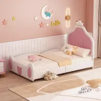 UnboxG Gepolstertes Kinderbett 90x200cm (weißes Kunstleder): Kopfteil mit Zierleiste, Lattenrost (Kopf- und Fußteil), zweifarbiger Patchwork-Einsatz