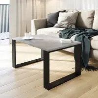 AKKE Beton Couchtisch mit schwarzen Beinen LxBxH: 70x40x45 cm