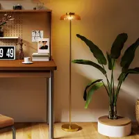 Fortuna Lai LED Stehlampe Wohnzimmer, Stehleuchte mit 3000 K warmem Licht, Fußschalter, 25 x 25 x 134 cm, Messing