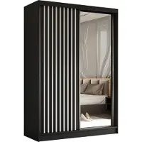 MargaretHadas24 150 cm Kleiderschrank Erika mit Lamellen und Spiegel inklusive 2 Schiebetüren Schwebetürenschrank Kleiderstange Garderobe Lieferung bis in die Wohnung (Farbe: schwarz, schwarz, Lamelle weiß)