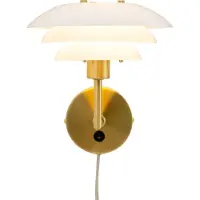 Dyberg Larsen Wandlampe DL20, opal/messingfarben, Glas