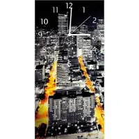 Wallario Design Wanduhr bedruckt, Größe 30 x 60 cm, Motiv: Großstadt bei Nacht - Seattle in schwarz weiß gelb
