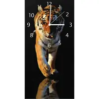 Wallario Design Wanduhr bedruckt, Größe 30 x 60 cm, Motiv: Laufender Tiger
