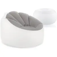 InnovaGoods Pack Aufblasbarer Sessel mit buntem LED-Licht und Aufblasbarer Hocker mit mehrfarbiger LED-Beleuchtung und Fernbedienung
