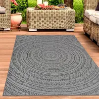 Carpetia Runder Outdoor-Teppich mit Ethno-Muster – Elegantes Anthrazit und Schwarz, wetterfest und modern Größe - 120 x 170 cm