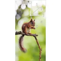 Wallario Design Wanduhr Eichhörnchen auf einem Ast aus Echtglas, Größe 30 x 60 cm
