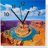 Wallario Design Wanduhr Hufeisenförmiger Mäander des Colorado River aus Aluverbund, Größe 30 x 30 cm